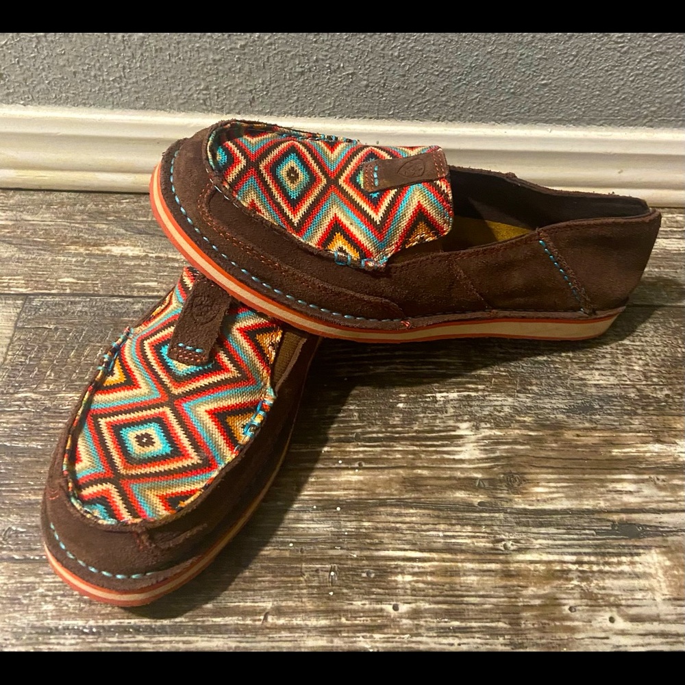 Women’s size 9 Ariat